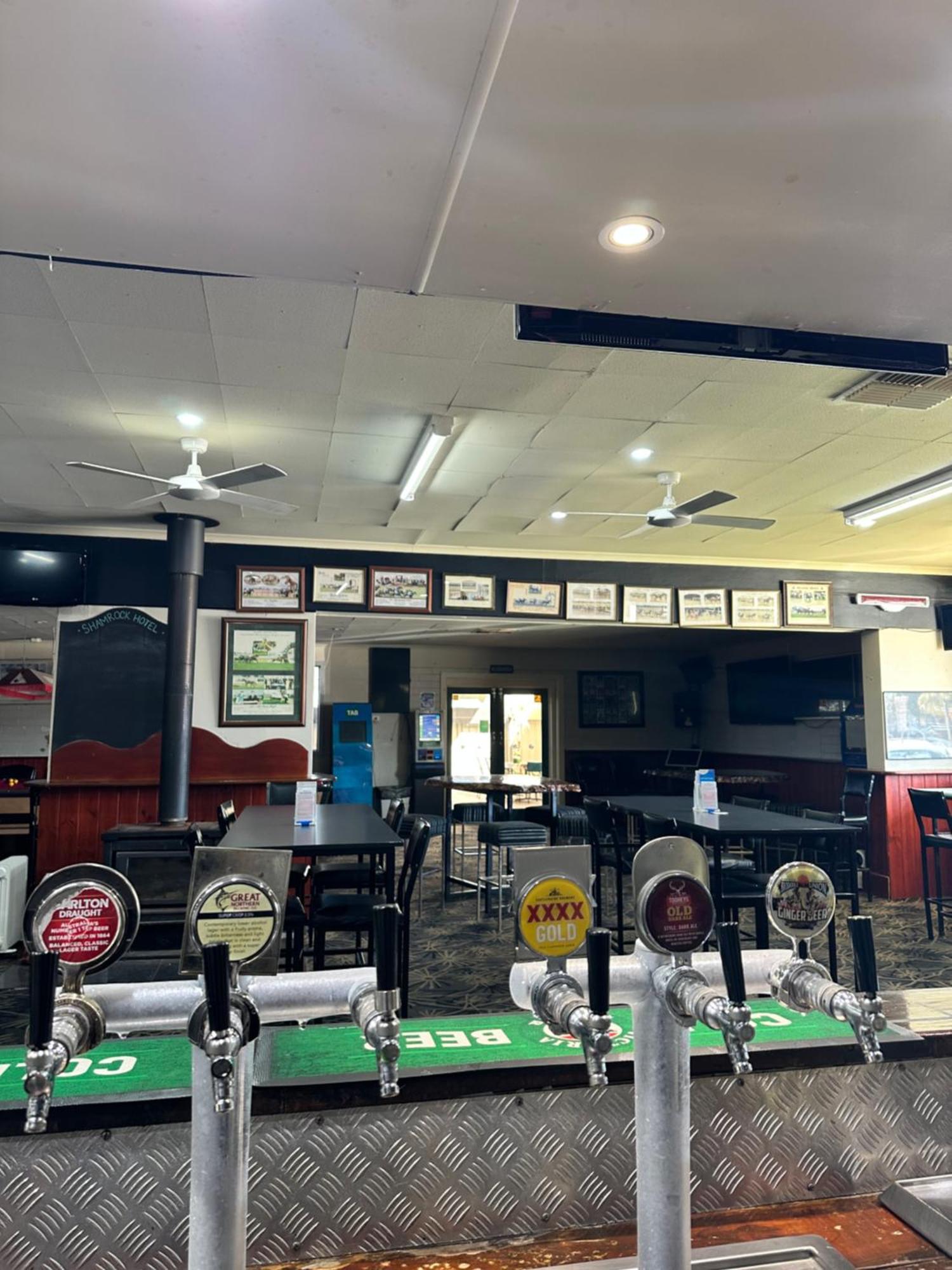 The Shamrock Hotel Balranald Eksteriør billede